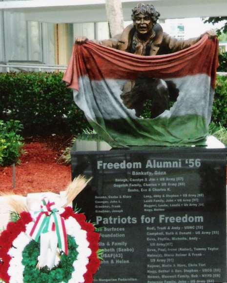 naples_1956memorial2